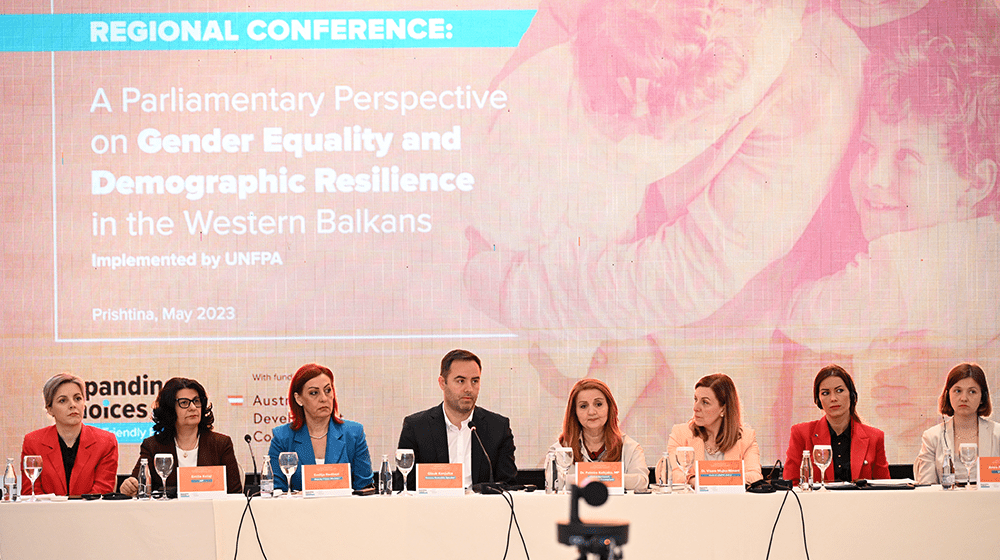 ,Speaker of the Assembly of Kosovo, speaking on a panel. Seated next to him are four MPs from AL and BIH, HoO UNFPA  Kosovo.